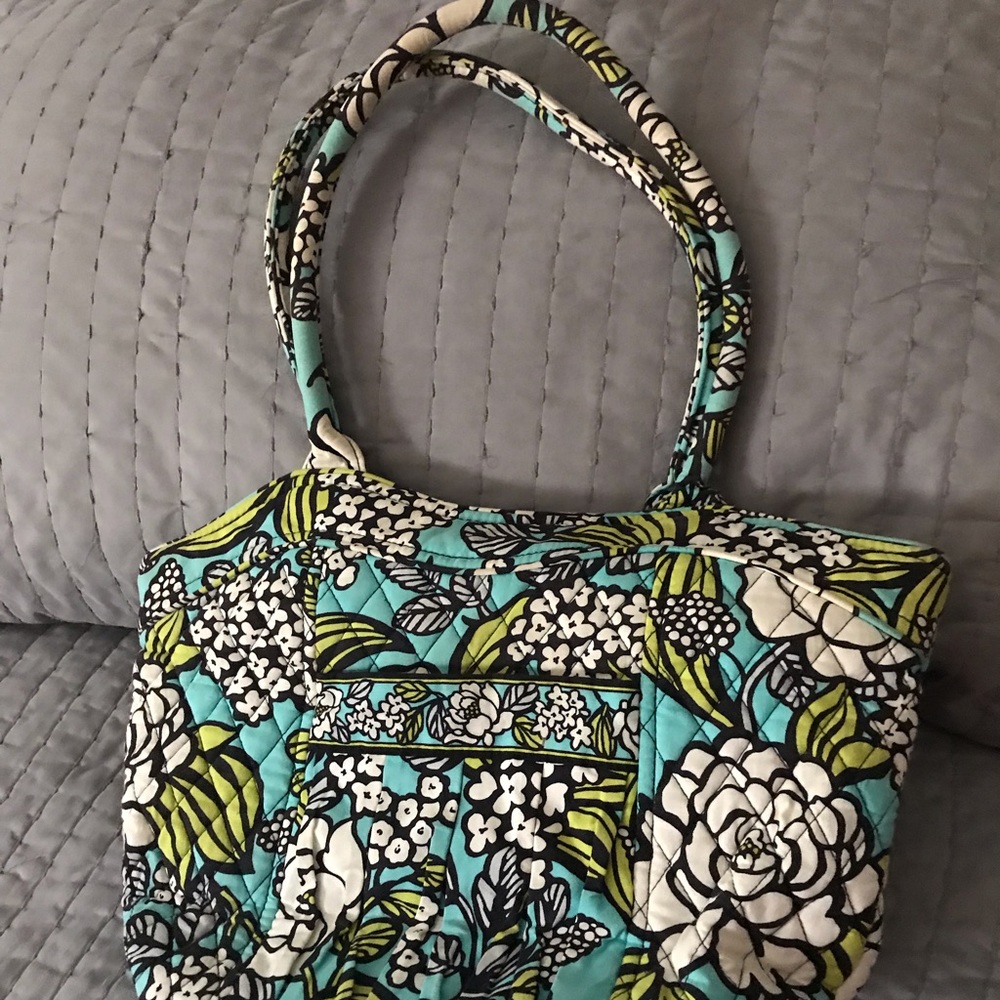 Medium size purse